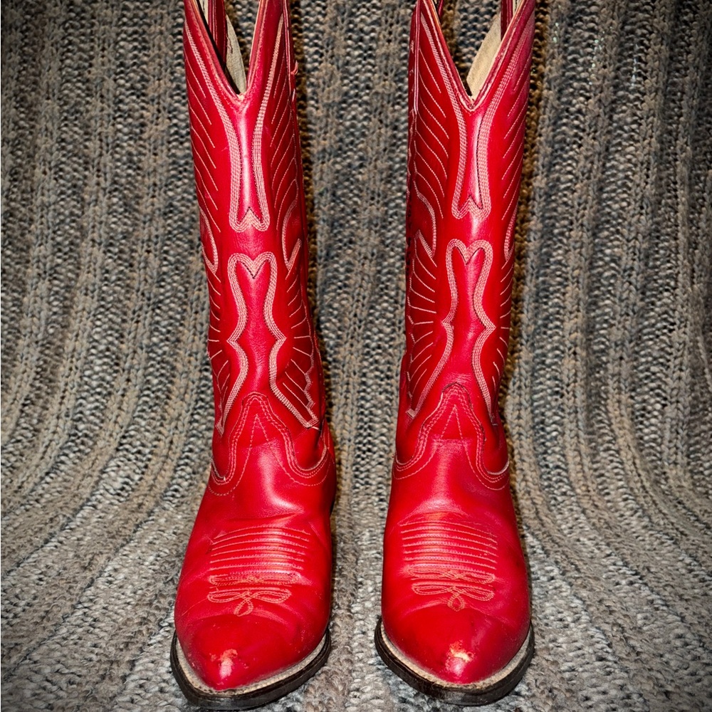 Vintage Red Leather TEXAS CowboyBoots S7, Signed by country legend Marty Stuart
